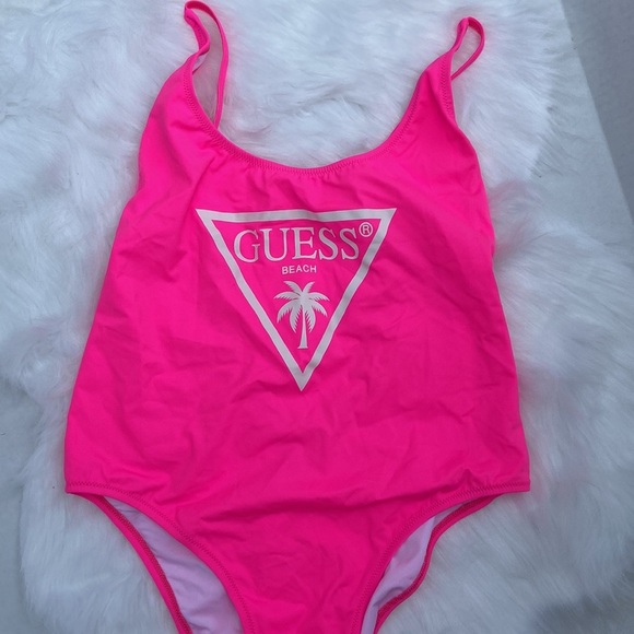 New GUESS Low Back One-Piece Swimsuit - Picture 7 of 7
